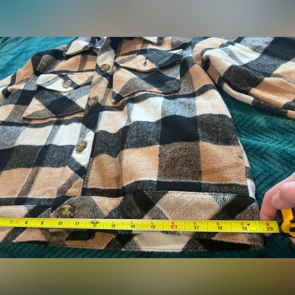 Time & True Plaid Shacket Pockets Black,Tan,&White Cottagecore Whimsy Urban - Picture 8 of 11